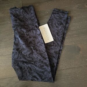 Athleta Elation Textured Tight in Navy